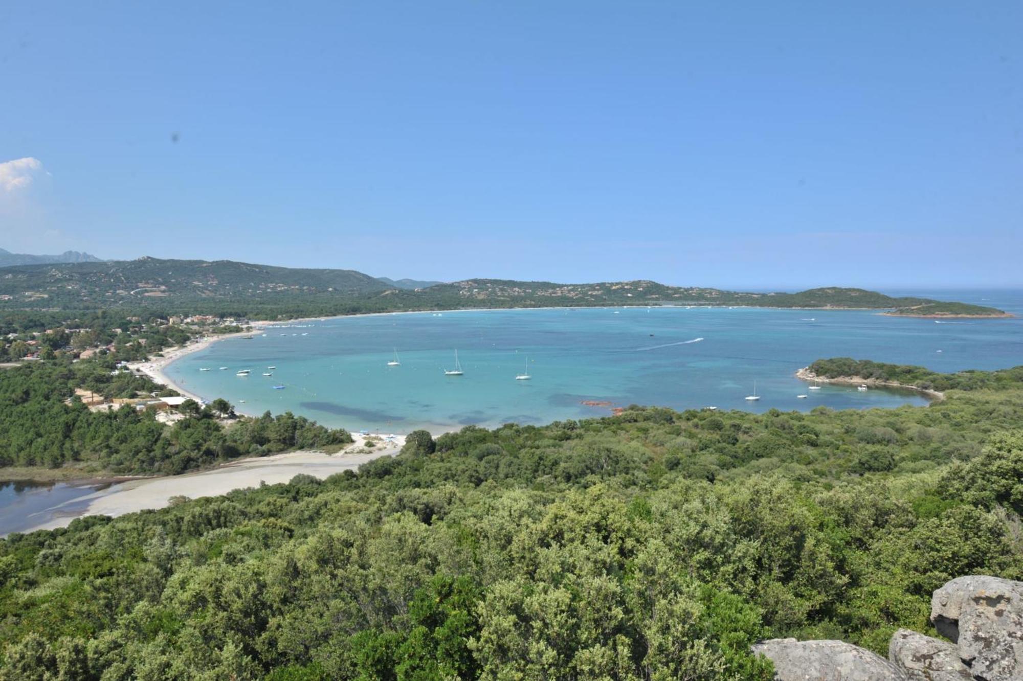 维琪奥港Cala Di Sole Lecci公寓 外观 照片