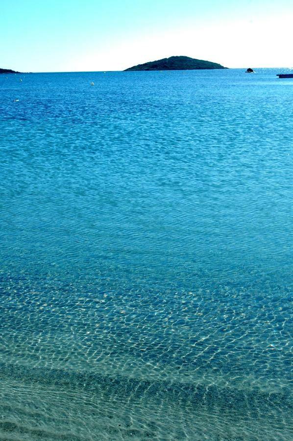 维琪奥港Cala Di Sole Lecci公寓 外观 照片